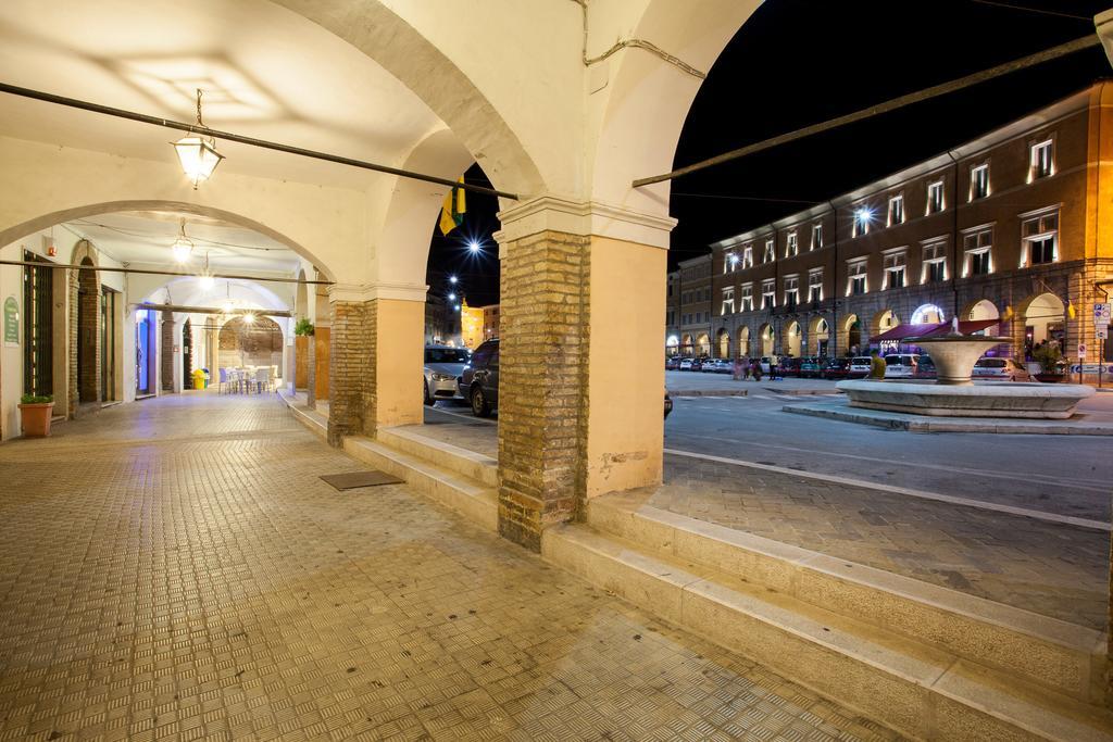 Apartamento Palazzo Gentili San Severino Marche Exterior foto