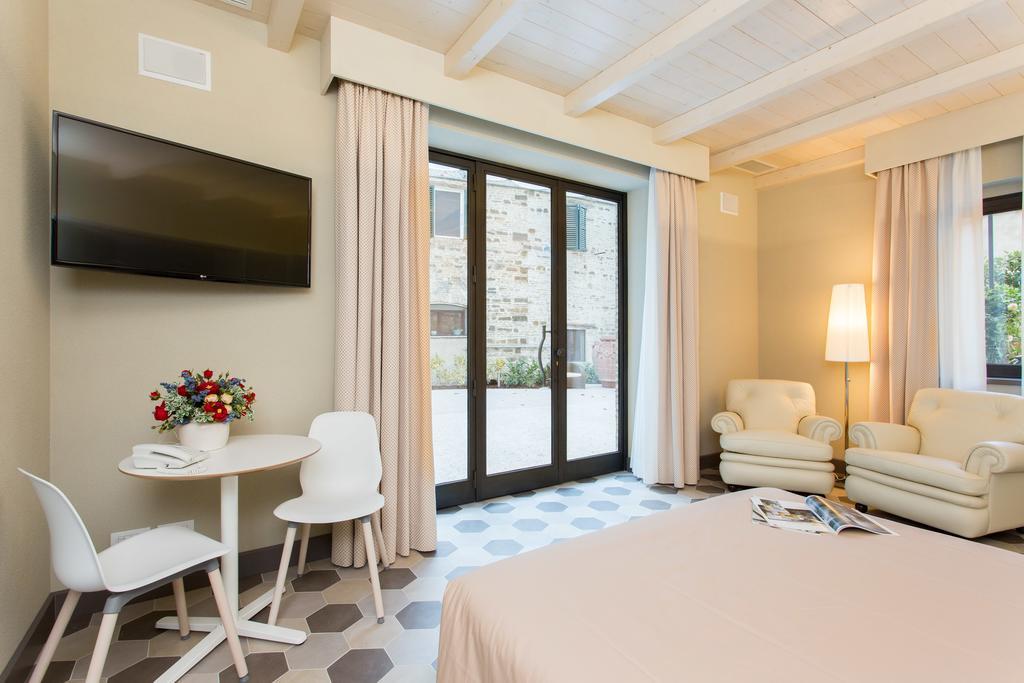 Apartamento Palazzo Gentili San Severino Marche Exterior foto