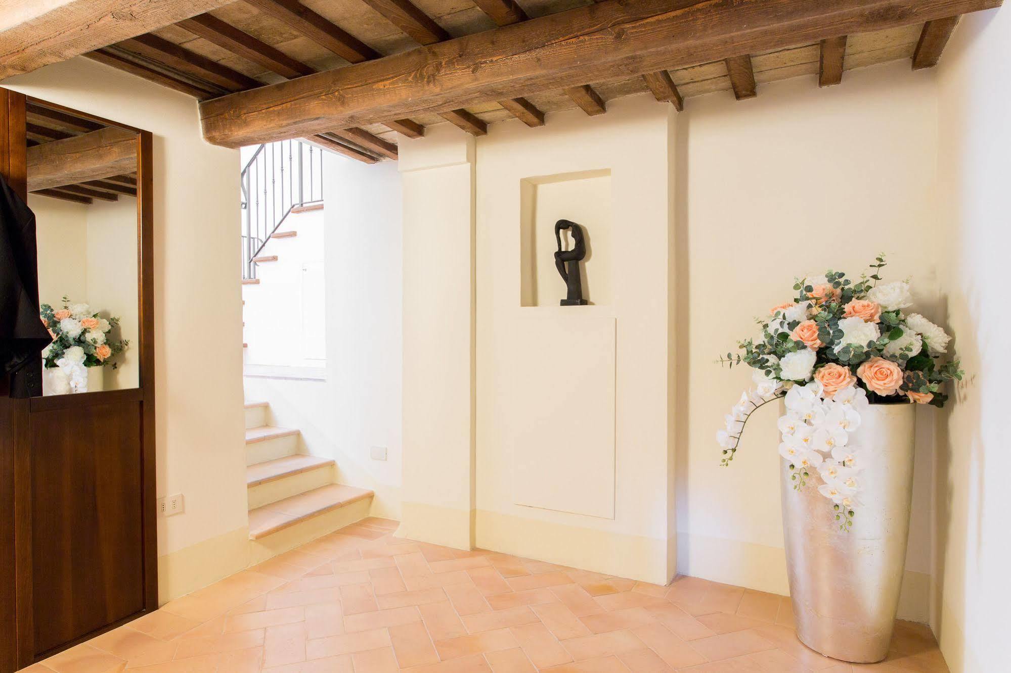 Apartamento Palazzo Gentili San Severino Marche Exterior foto